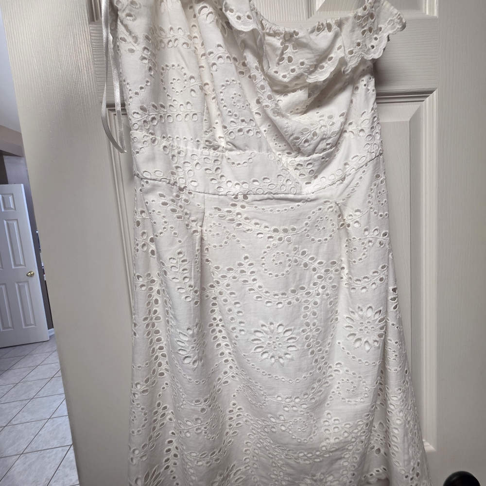 Gianni Bini White One-Shoulder Eyelet Dress